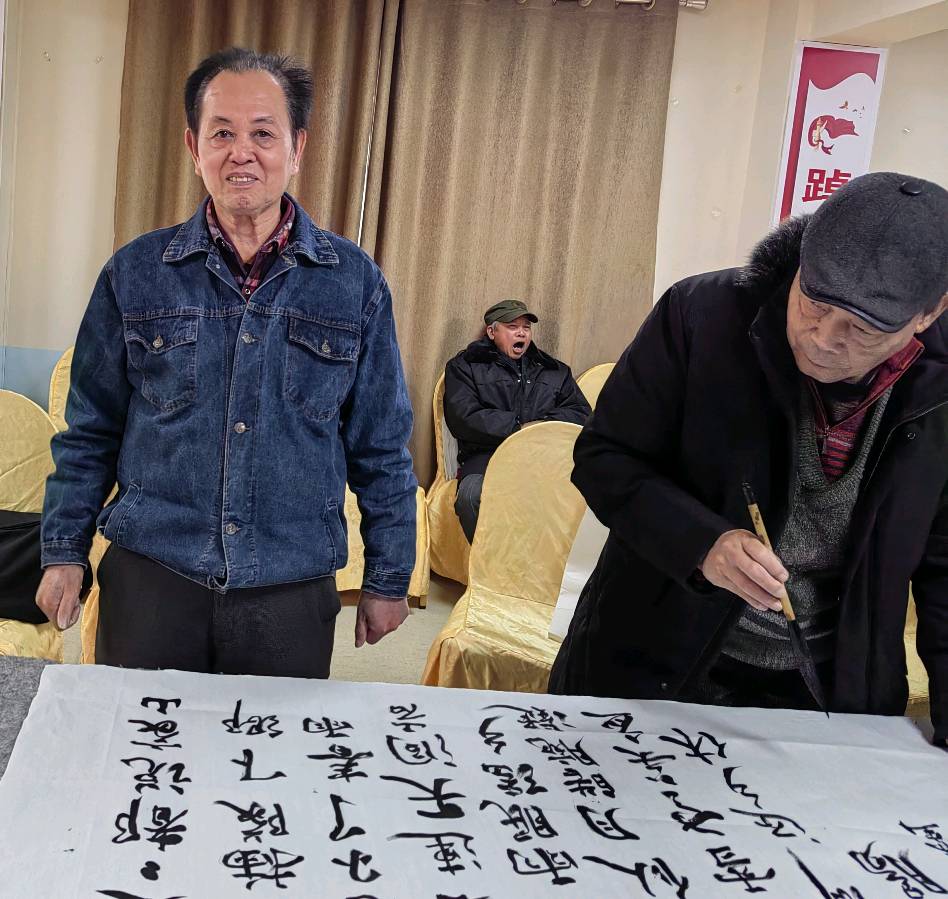 桂林市老年书画研究会市直机关单位创作基地暨中国桂林都市漓江诗书画社成立一周年笔会座谈活动集锦唯美佳作欣赏∥中国桂林都市漓江诗书画社微刊(第126期)(图62)