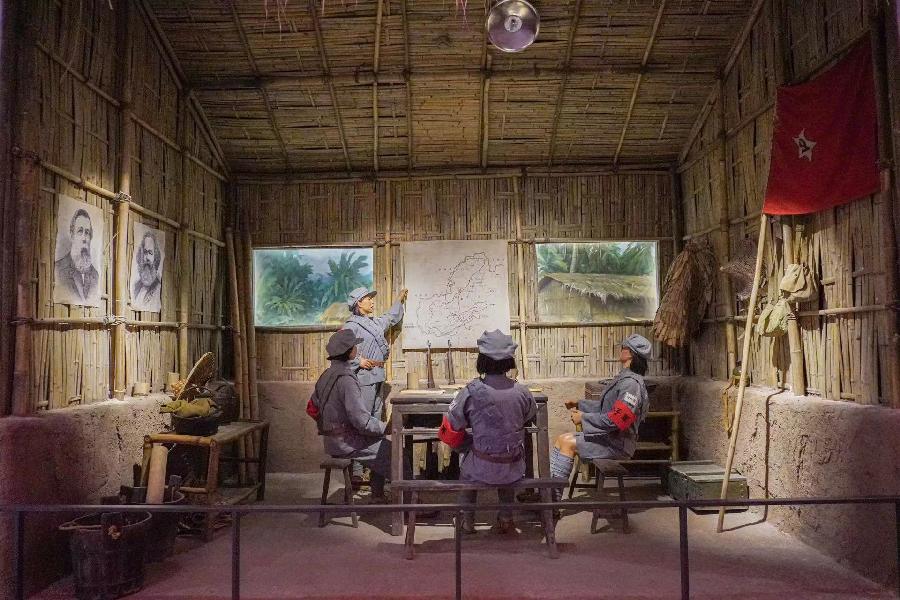 诗报告-传承红色经典~作者||韩春华(图16)