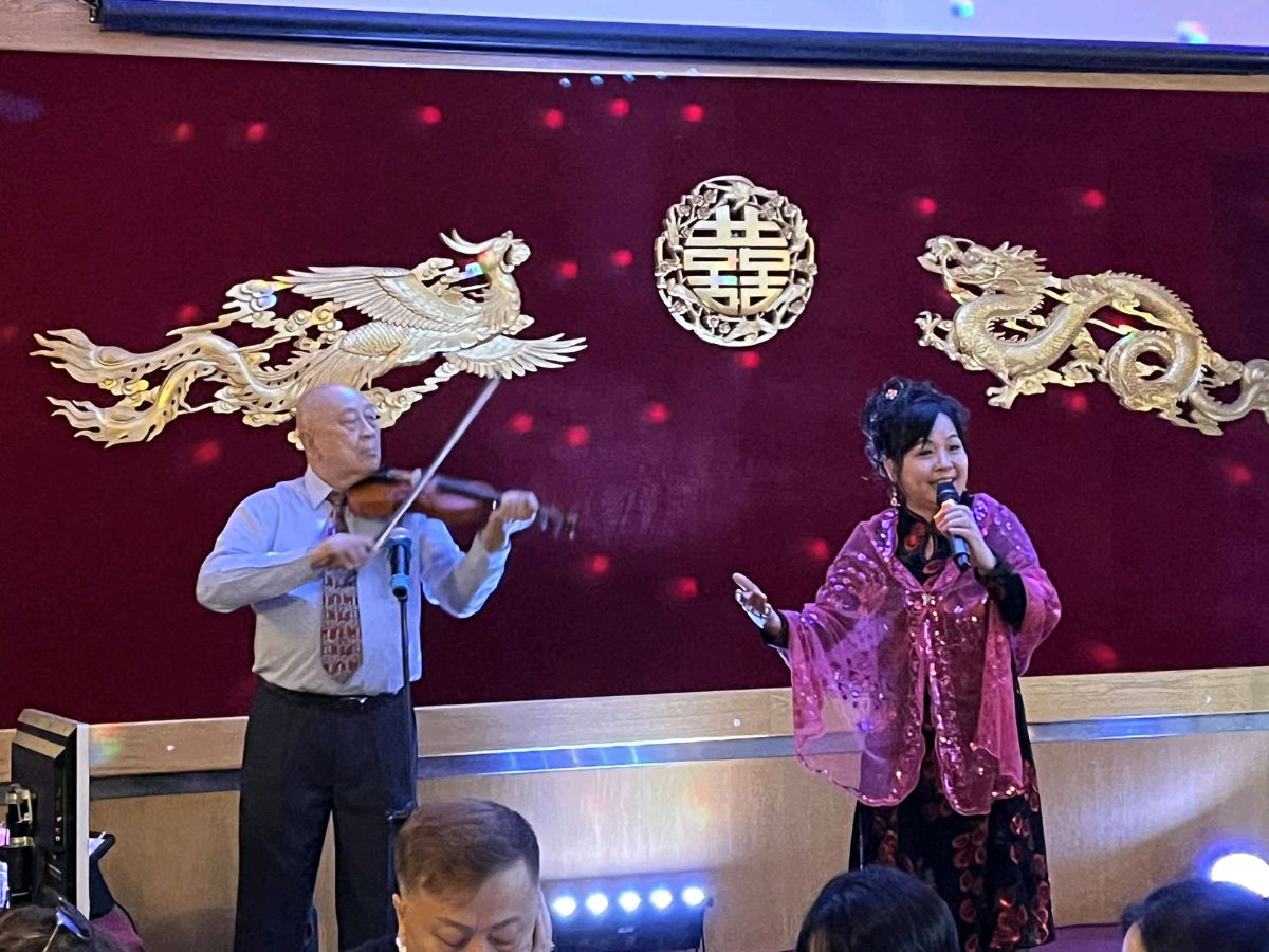 *贺岁联欢之余韵* 作者：唐风〔纽约〕【冰心文化传媒】主编冰心【中国】（图5）