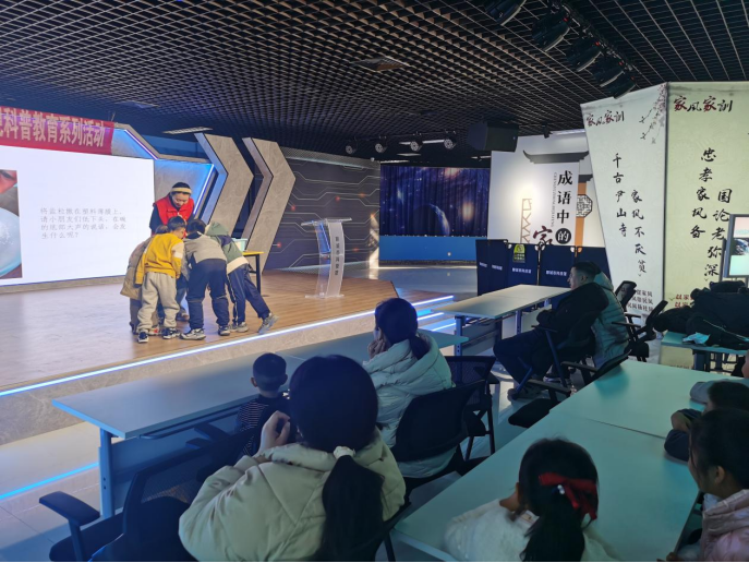 体验新展品 探索新知识 感受新魅力——新年伊始聊城市科技馆开展科普活动侧记(图8)