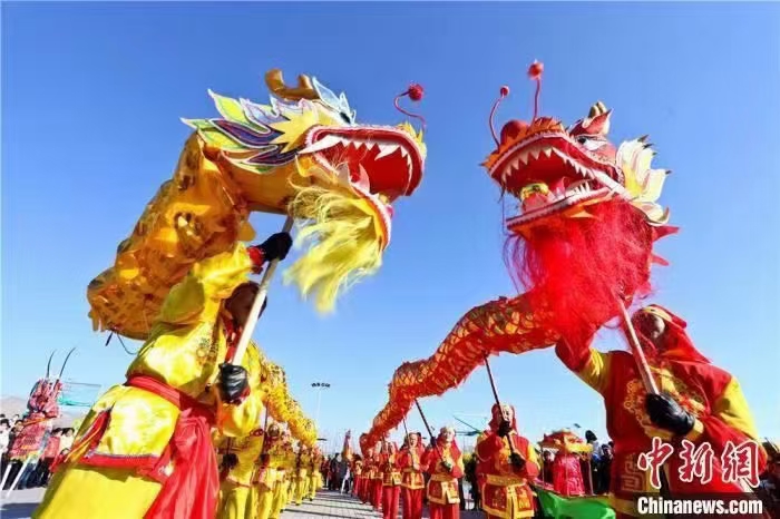 【荣耀中国】七绝.龙腾春晓奋楫行作者：刘志（吉林松原）（图2）