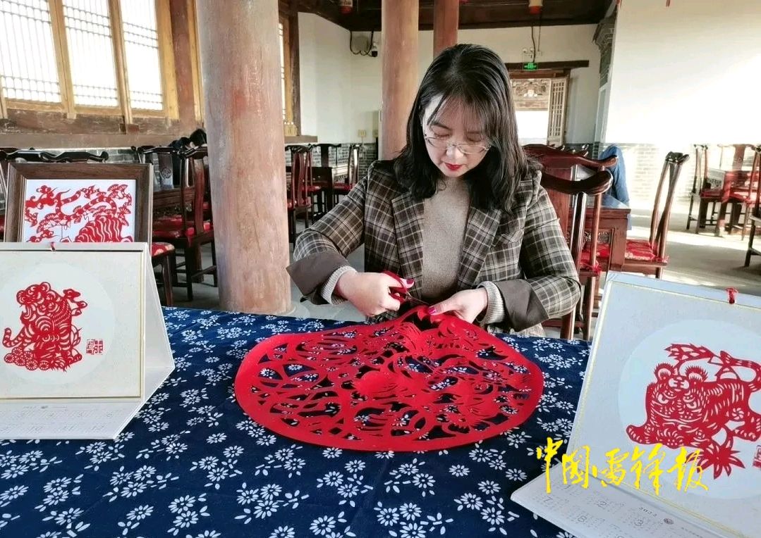 【国家安全主题创作】国家安全 共同维护，正定县文化馆 ——王宁剪纸