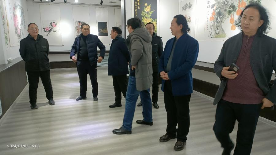 泰安市文联副主席孙黎携美协一行莅临肥城参观指导徐玉正画展（图9）
