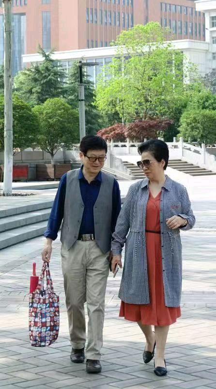 奔八即景竹枝词11首 曾凡华（图2）