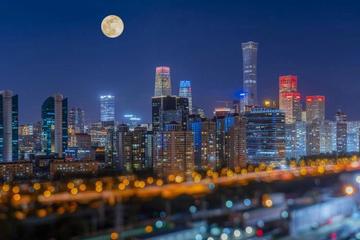 《远影》外一首‖作者:吴丽跃【主播:老红酒】【中国现代诗歌文化传媒】徜徉诗的海洋聆听天籁之音♬（图5）