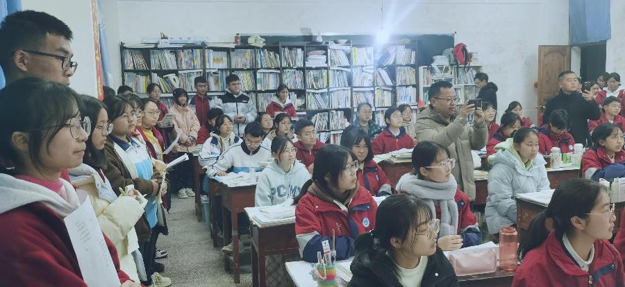 腾冲民中高三4班感悟之星感悟集:全力以赴,高快备考(图2)