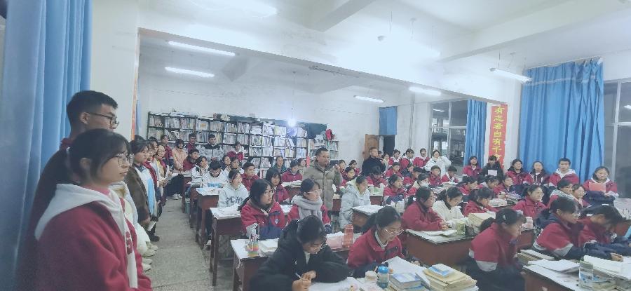 腾冲民中高三4班感悟之星感悟集:全力以赴,高快备考(图3)