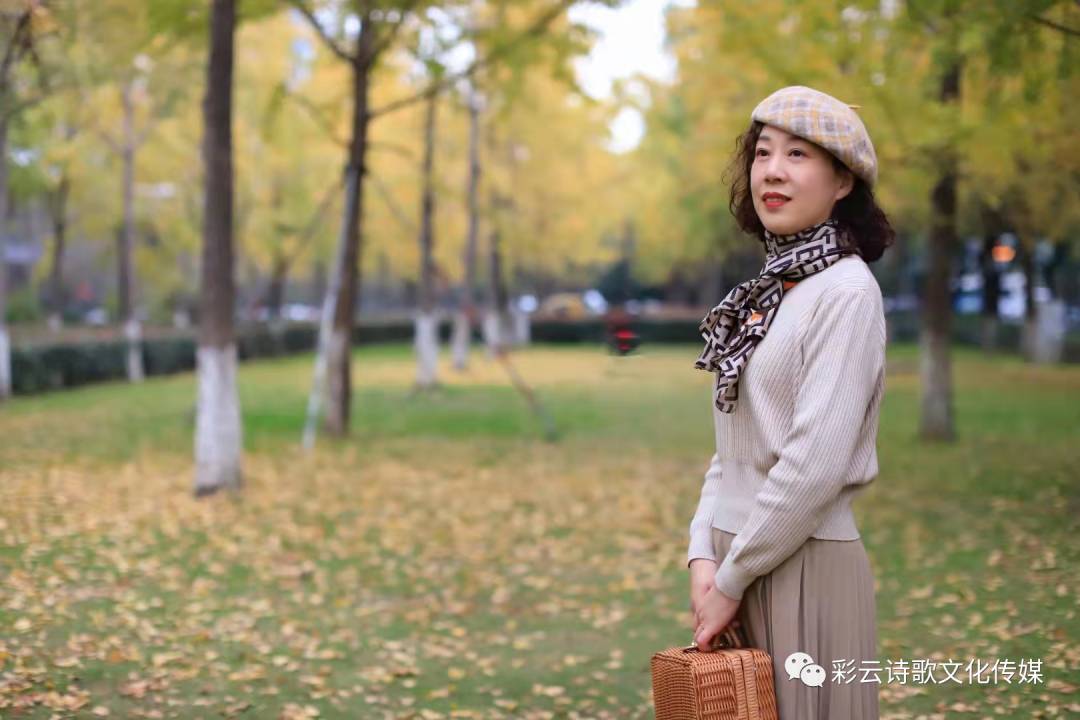 《腊八节》作者:施宏【主播:知语】【桃源国际诗歌文化传媒】用声音传递温暖以诵读致敬人生♬（图11）