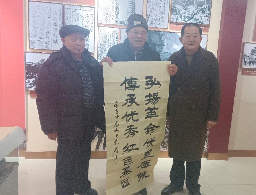 聊城市书画研究会赴东昌府区侯营镇开展弘扬中华传统优秀文化迎新春送春联书画笔会活动(图6)