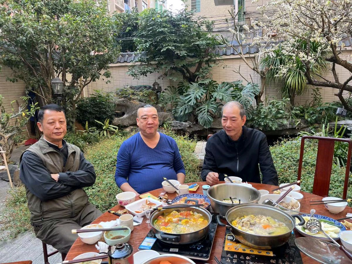冰心文化传媒隆重推出 曾嵘〔广东〕橄榄树〔广东〕诗画诗集十四【冰心文化传媒】总编 冰心（图5）