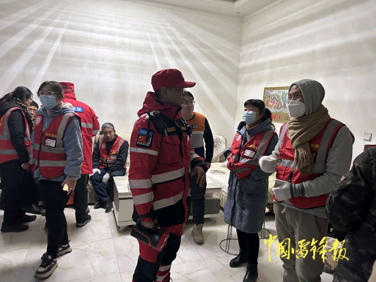 暖冬行动 助爱回家（图2）