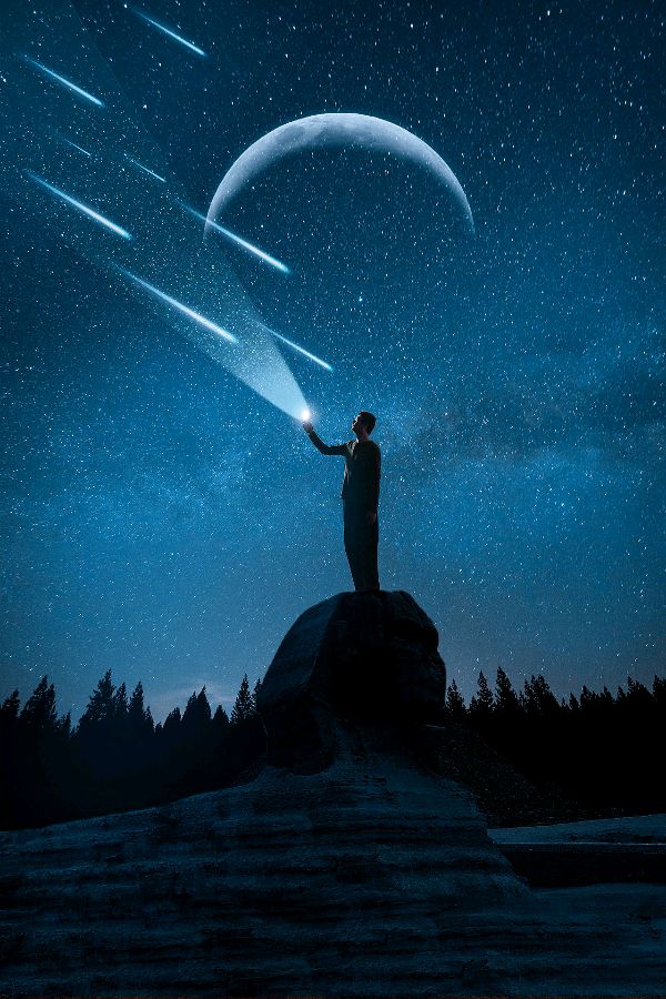 请欣赏六位金牌主播倾情演绎春江花月老师的作品《流星，闪烁的生命之光》编辑//海纳百川【第7434期】（图13）