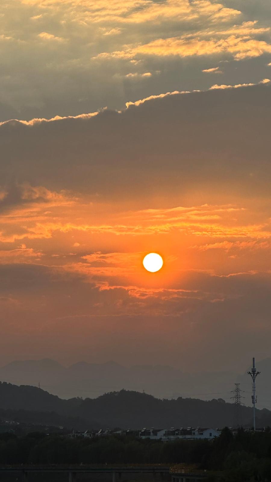 夜读李贺诗｜古 梁