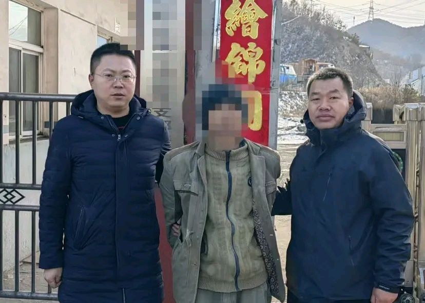 【春雷行动】让“网逃”无处遁形 中阳警方连续抓获6名网上在逃人员（图6）