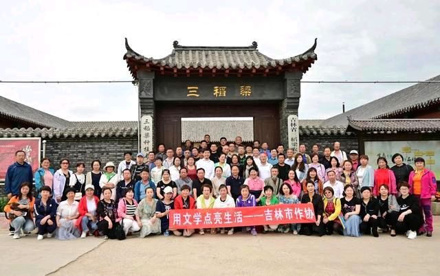 【明心文学】谢继余/诗四首 主播/张兆维(图3)