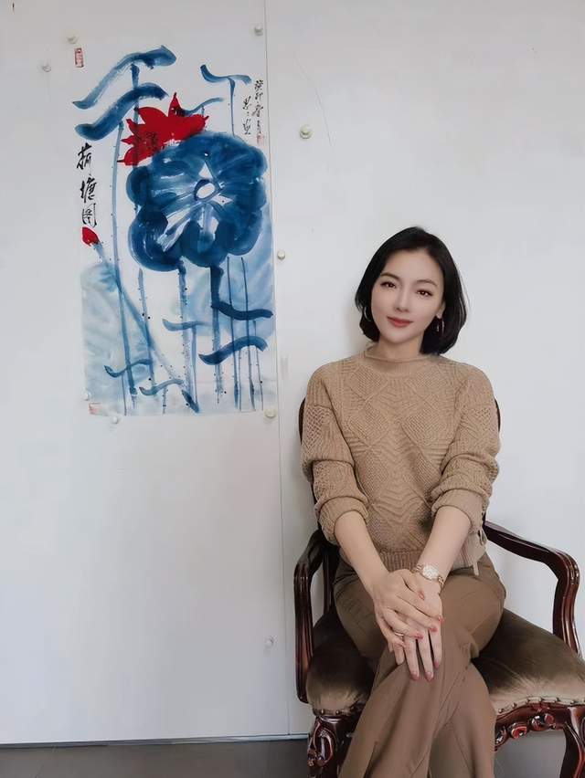 世界文学联盟//名家马振兴佳作《再访陈思思————演绎时代风采之演绎时代中国工人的浪漫与精彩》(图12)