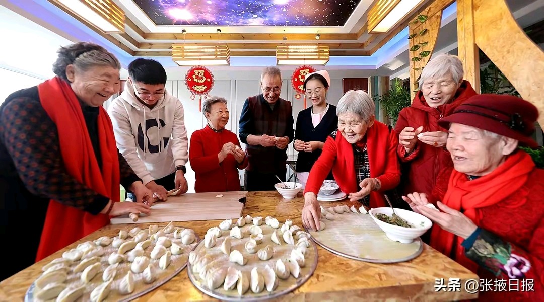 《现代著名诗人用诗书发春天到来合集》作者：郭小林、田歌、游龙天下、刘文波配乐《喜迎2024年》[中国现代诗歌文化传媒]（图15）