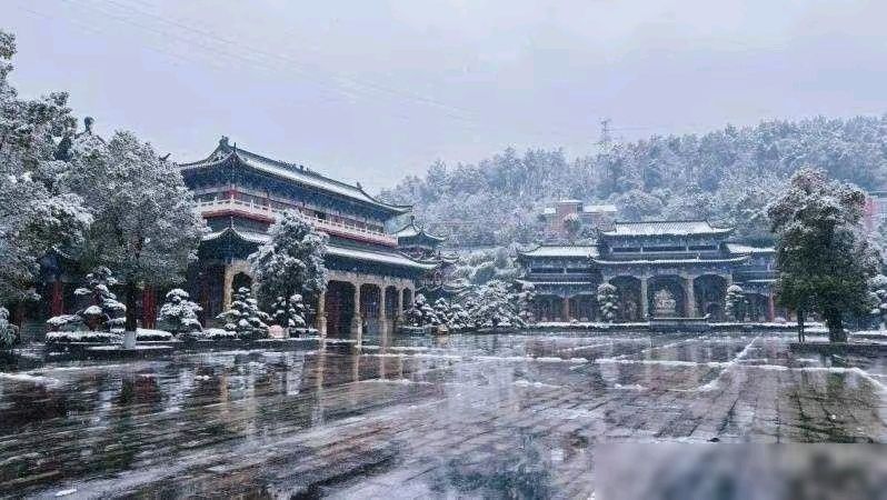 《现代诗人古诗词鉴赏》作者:吴丽跃配乐朗诵:马志宏[中国现代诗歌文化传媒]（图4）