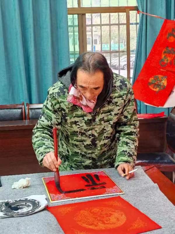 王界明||龙辰七律四首 个人专辑第67期 京津沪头条（图2）