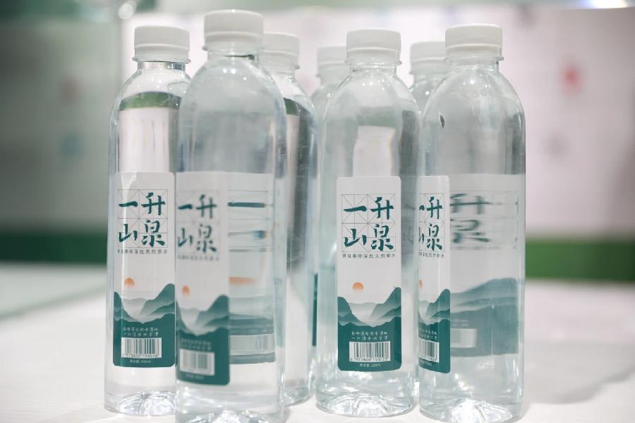 【新春走基层】陕西丹凤：有了品牌的核桃露（图4）