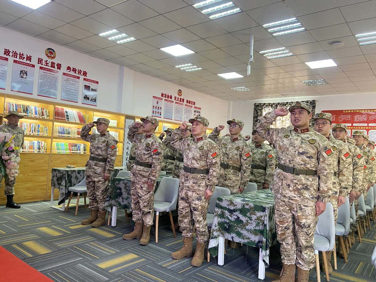 磨砺精兵 铸就辉煌:武汉陆海空爱国主义教育展览馆集训活动火热开启(图6)