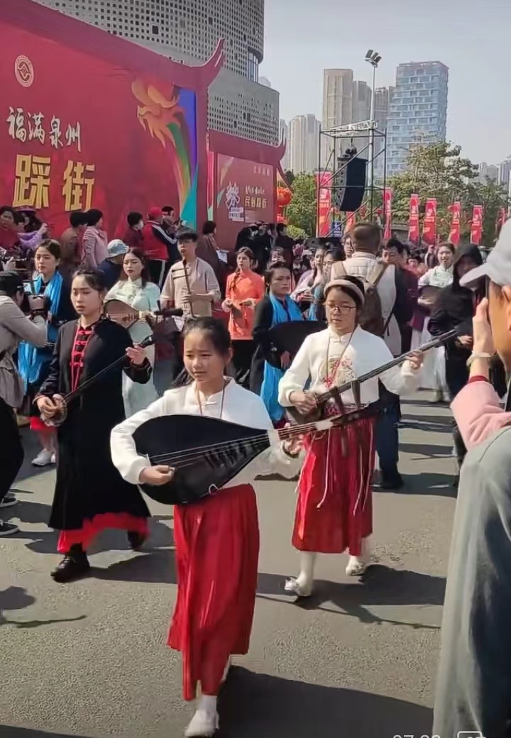 民俗踩街喜空前～诗||雅轩琴韵（图30）