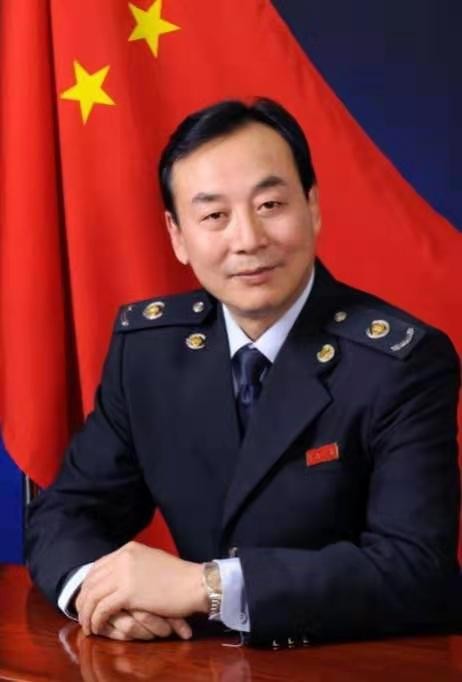 【经典推荐 新年感怀】闫福贵//鹧鸪天•龍年春节记怀（图8）