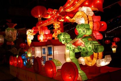 【明心文学】难忘今宵闹花灯 作者/朱海明 主播/舒心快乐(图3)