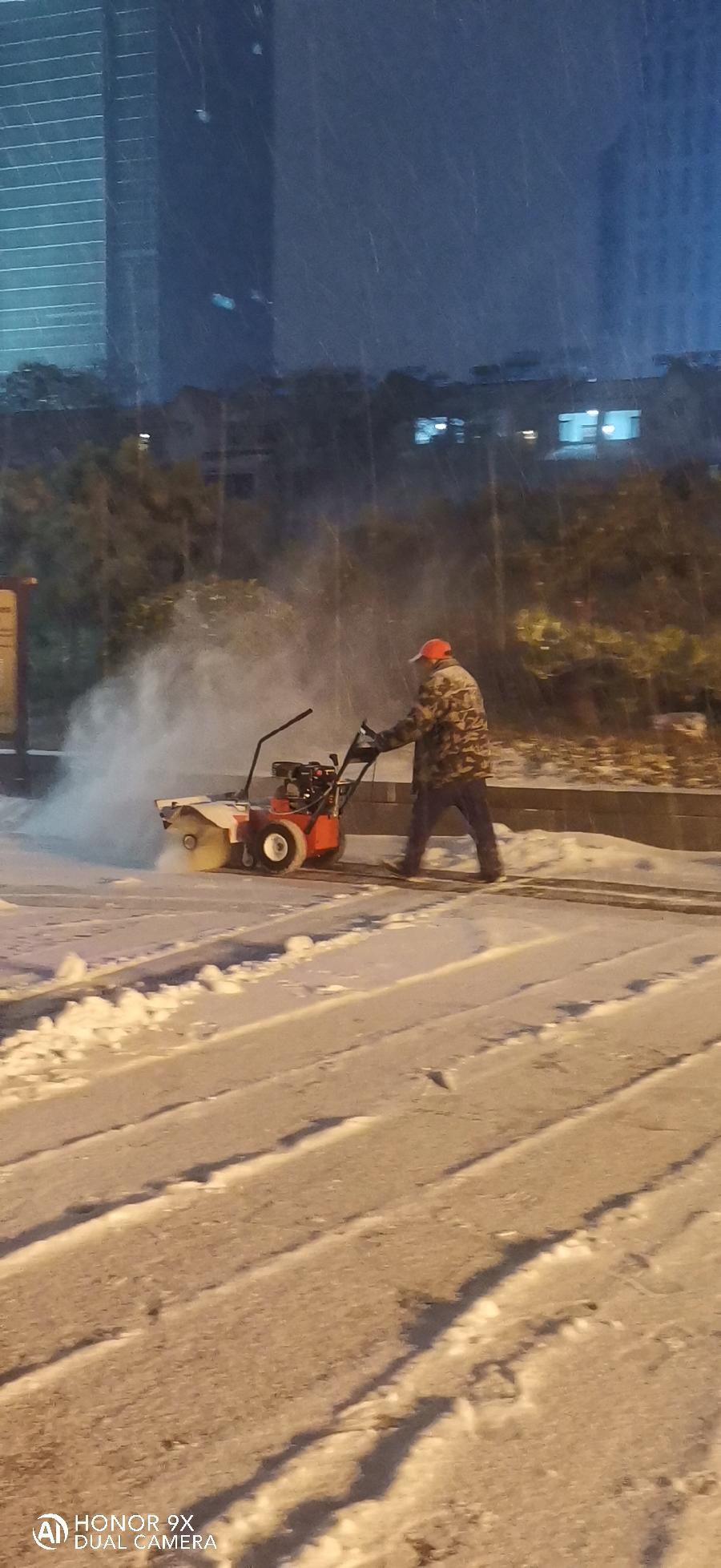 中土安保连夜除雪，全力保障项目安全（图25）