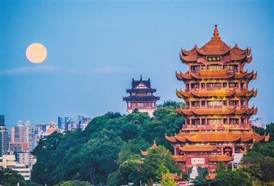 【英国文学】精品朗诵《千载悠悠黄鹤楼》作者｜许春先、朗诵｜薇薇、荐稿｜贝蒂（图4）