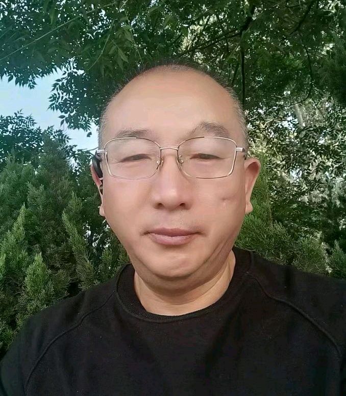 请欣赏五位金牌主播倾情朗诵白绪雷先生的作品《元宵节》编辑//海纳百川【第7777期】（图13）