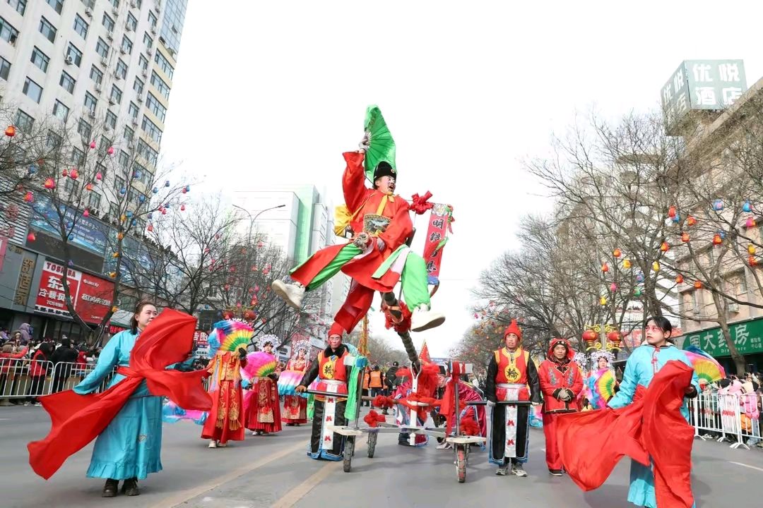 《'春天来了'中国现代诗人作品鉴赏》作者:老胡。朗读者:兴安杜鹃。[中国现代诗歌文化传媒]（图10）