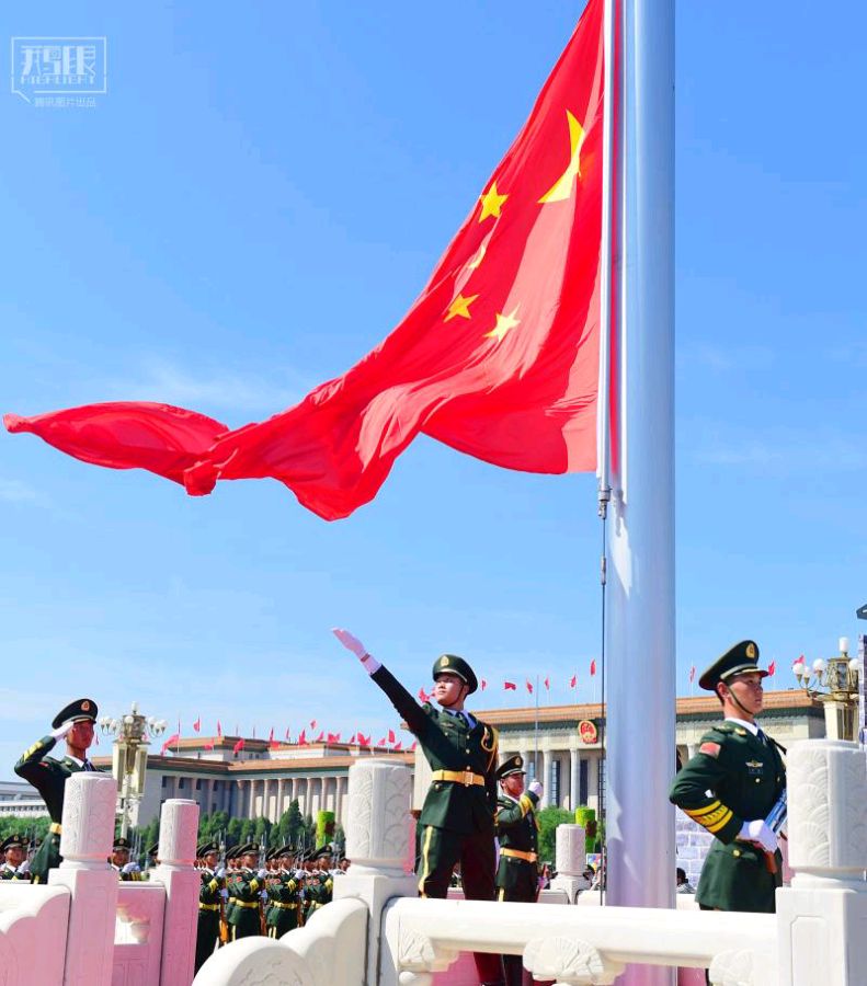 站在历史的阡陌上(图2)