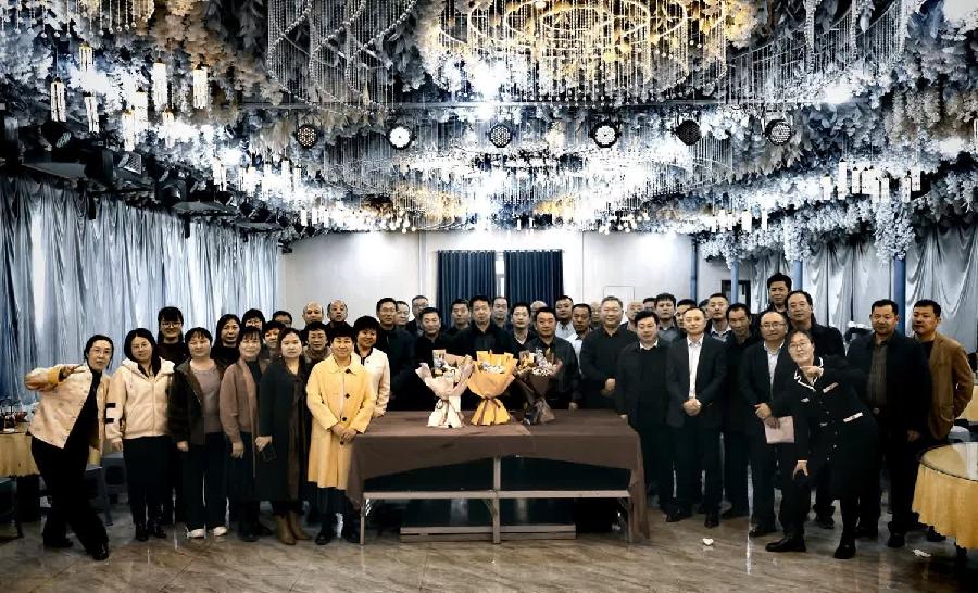 【都市头条向幸福出发编辑部】第10521期 远东文友会年会 2(图34)