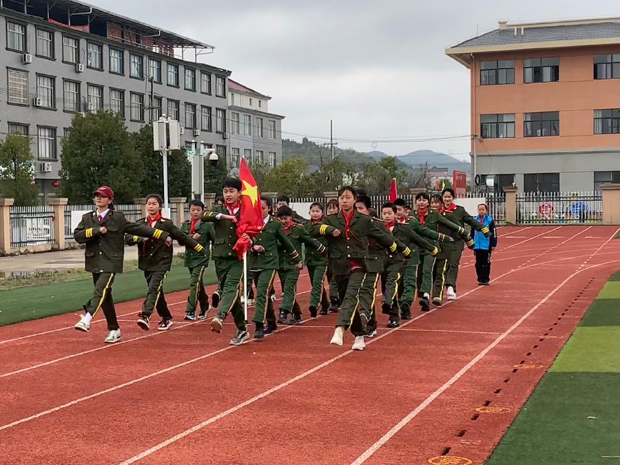 图片1 图片1