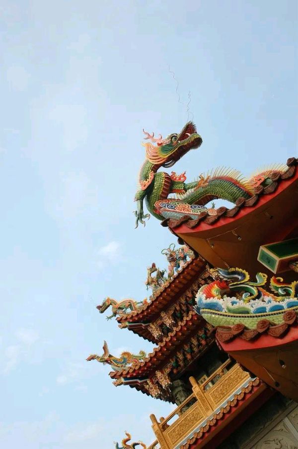 《七律 · 甲辰龙抬头》作者/吴云钦