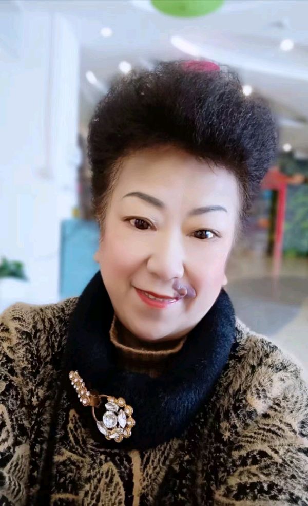 《现代诗词“春雪'》作者:李瑞明朗读者:慧思海。[中国现代诗歌文化传媒]（图8）