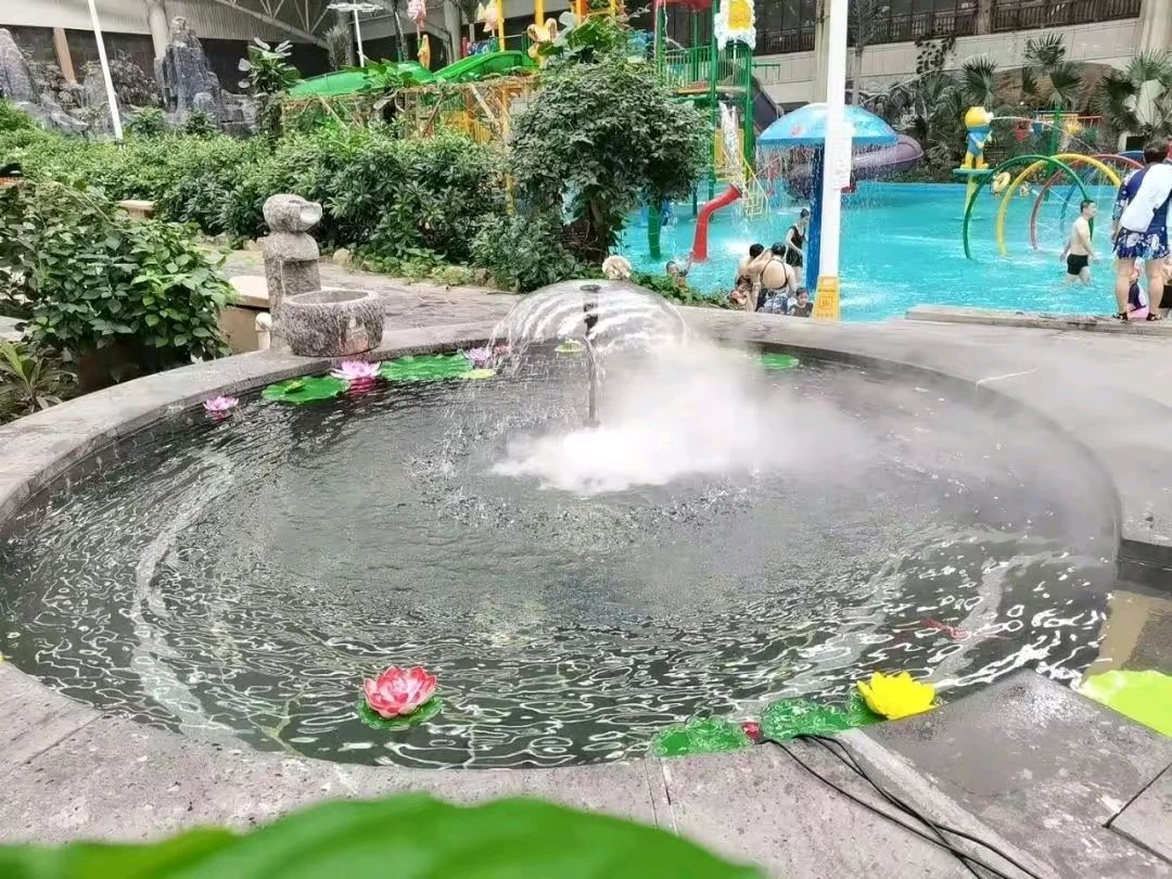 《春天的邀请》作者:佚名。朗读者:理鸣，园园。[中国现代诗歌文化传媒]（图13）