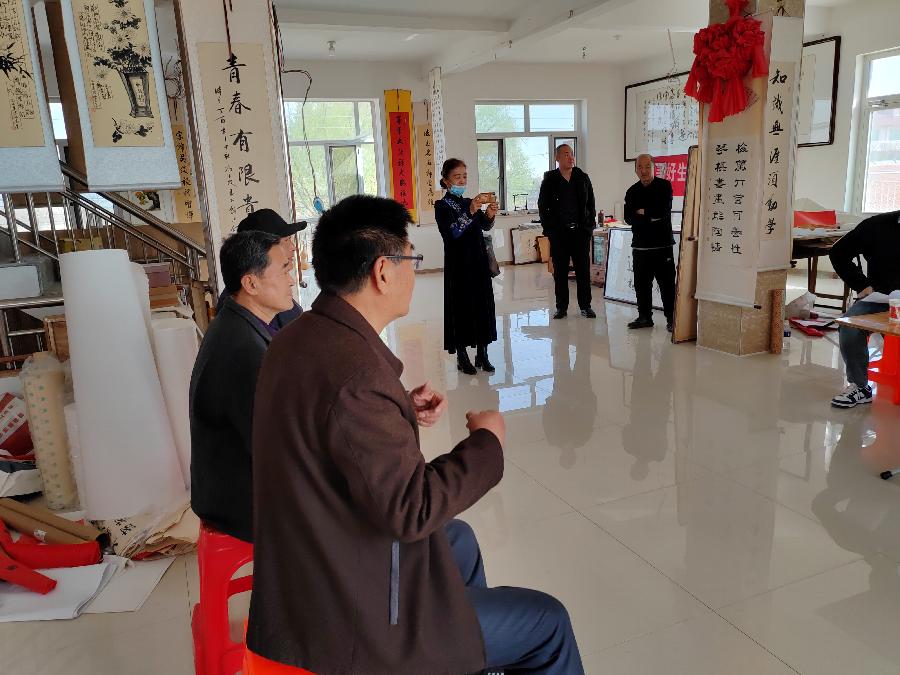 【都市头条向幸福出发编辑部】第10952期 沧县尚艺阁书画院喜迎上级验收(图7)