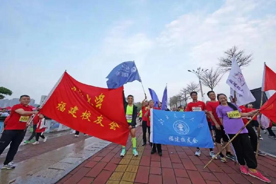 七律-泉港万人马拉松～诗||雅轩琴韵（图16）