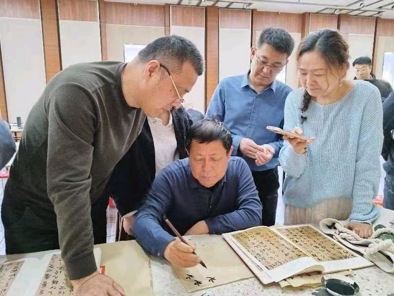 【名家风采】七言*培训有感//文: 修竹//《华夏诗词》征稿//都市头条(图6)