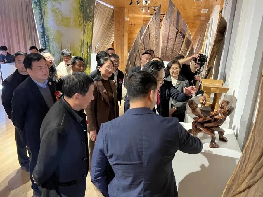 木雕人生——记全国木雕大师王国华～文||刘爱英（图11）