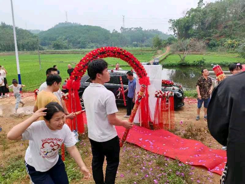 联机全球发布李辅庆作品欣赏（图4）