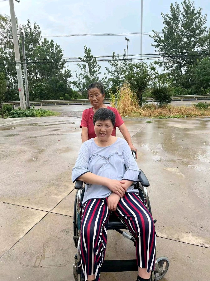 一家三代诠释爱的真谛（图6）