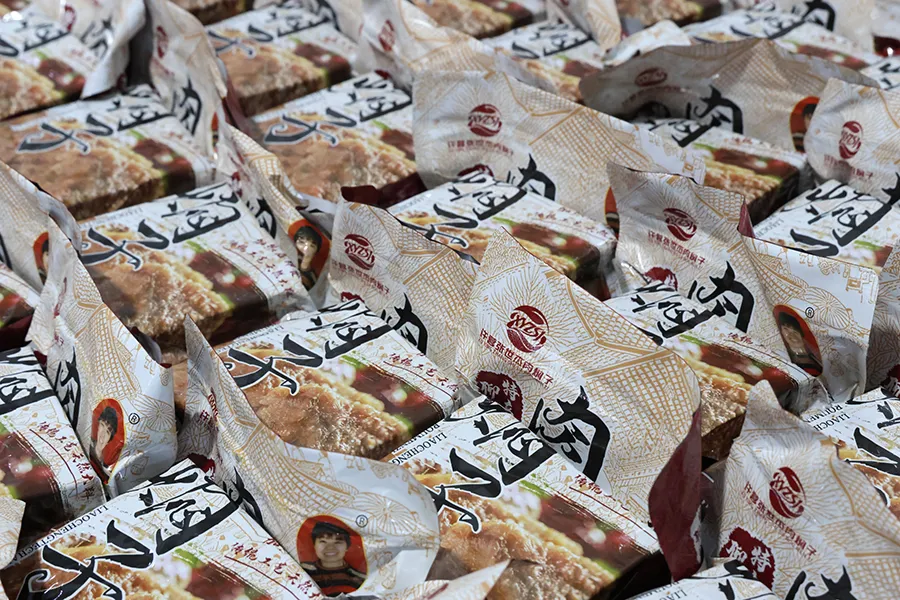 【聊·胜一筹品牌展示】道地风味胜一筹,一口焖子解乡愁——张世杰焖子!(图2)