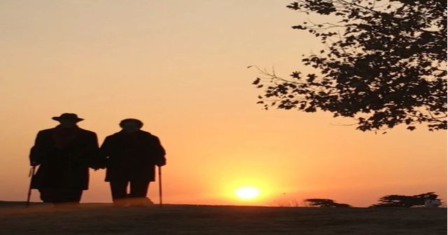 岁月漫兴一一步李家伟老师巜岁月有吟》诗韵 金夜（兰州）附:李家伟老师原玉《岁月有吟》（图4）