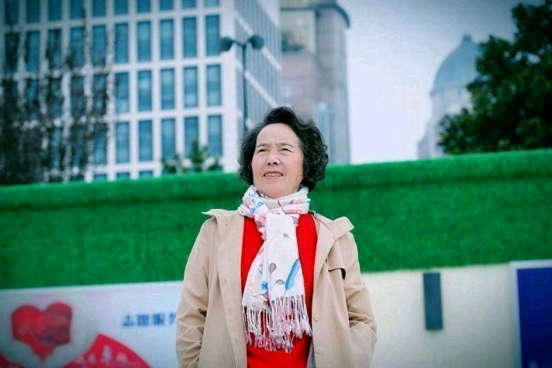 诵李亚辉/文杨复《清明的雨》
