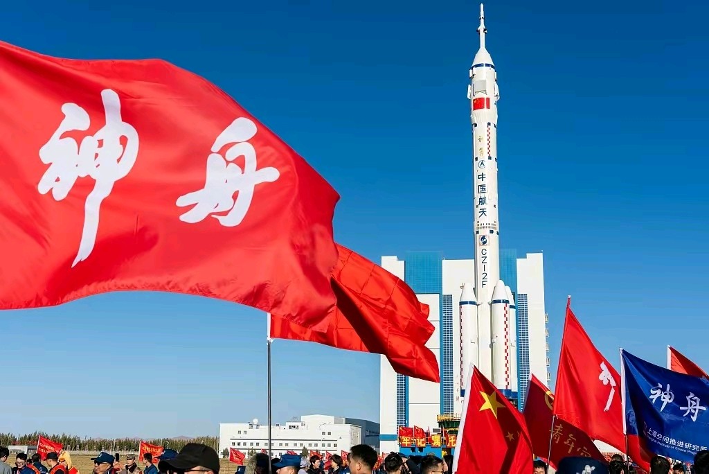 《现代古诗七律》作者:刘文波。配音:《诗画加音乐》。[中国现代诗歌文化传媒]（图6）