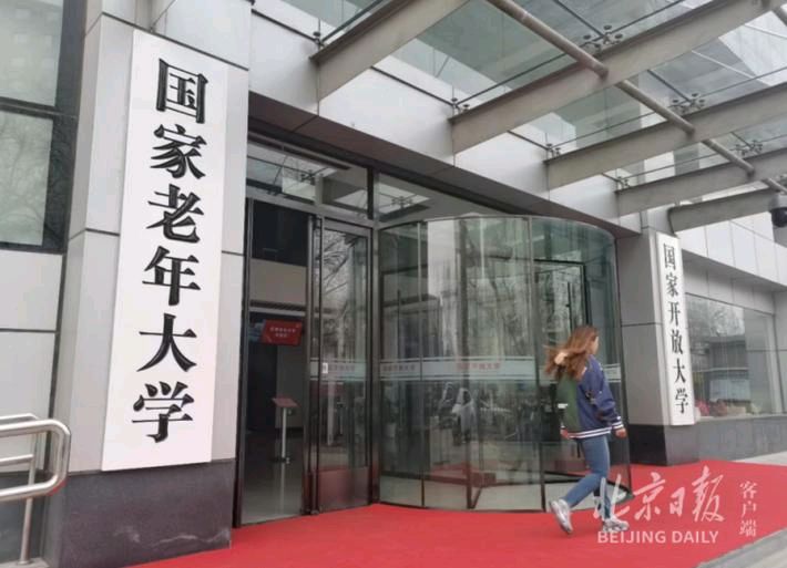 【经典推荐】杨武军//老来把书念（图3）