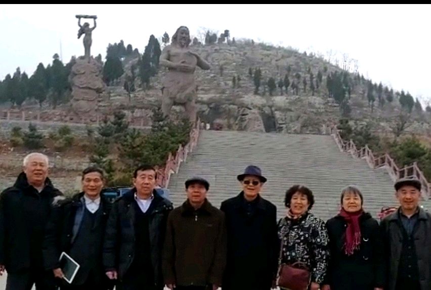 ​耄耋志高远，晚秋寄真情（图89）